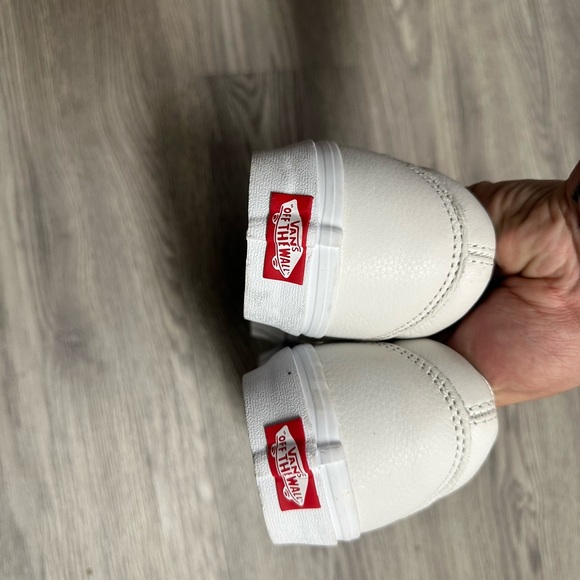 Vans Old Skool Leather Pop Shoes Sneakers 8 M White Red Stripe Laced No Box - Picture 8 of 11